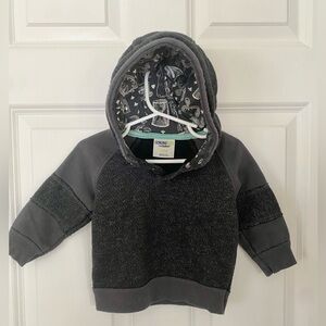 OshKosh B'gosh - Genuine Kids Gray Hoodie Sweatshirt - Size 12 months